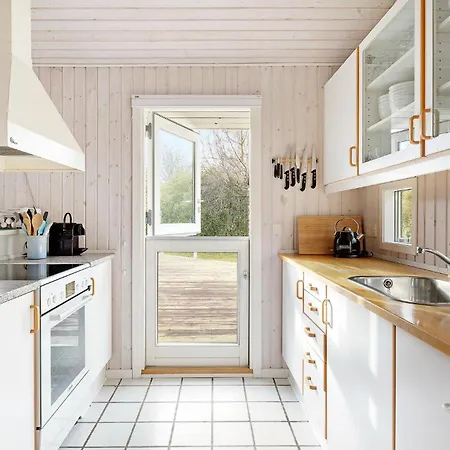 Dom wakacyjny 3 Bedroom Stunning In