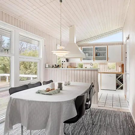 3 Bedroom Stunning In Hornbæk